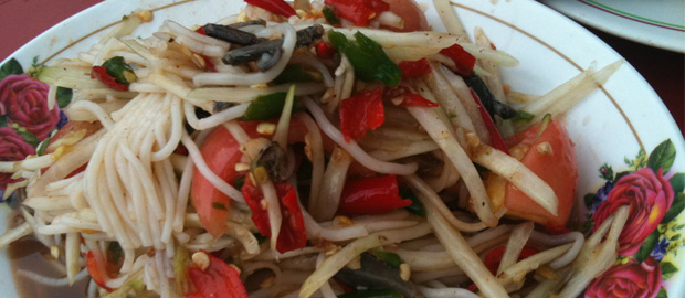 ส้มตำไก่ย่าง World Trade Central